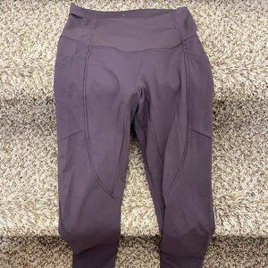 Everlane Perform Pocket Legging